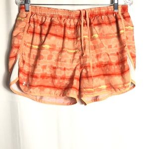 Under Armour semi fitted heat gear running shorts